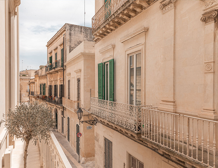 Perfect-hideaways-palazzo-in-lecce-1-Italy-blog