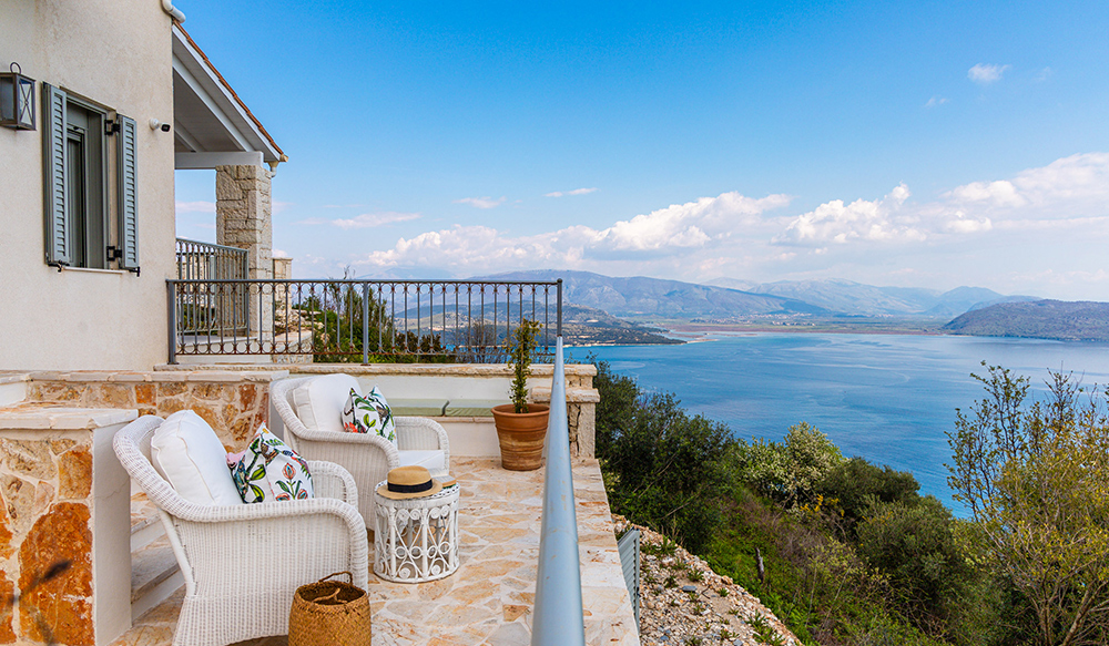 PH Blog Descktop Landscape Perfect Hideaways Greece Ionian Islands Corfu Koloura House 4 web 4