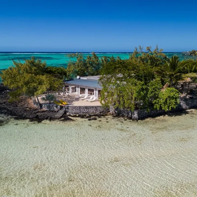 00_hero_listing_mauritius_east coast_roches noires_the island house_ph