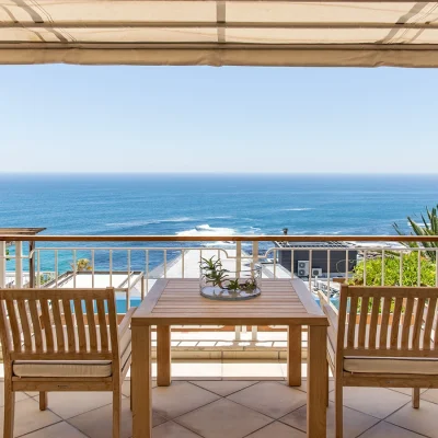 00_hero_listing_south africa_western cape_cape town_bantry bay_compass house_ph