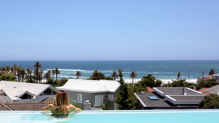 00_hero_listing_south africa_western cape_cape town_camps bay_angels place_ph