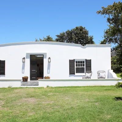 00_hero_listing_south africa_western cape_cape town_constantia_buitenzorg garden cottage_ph