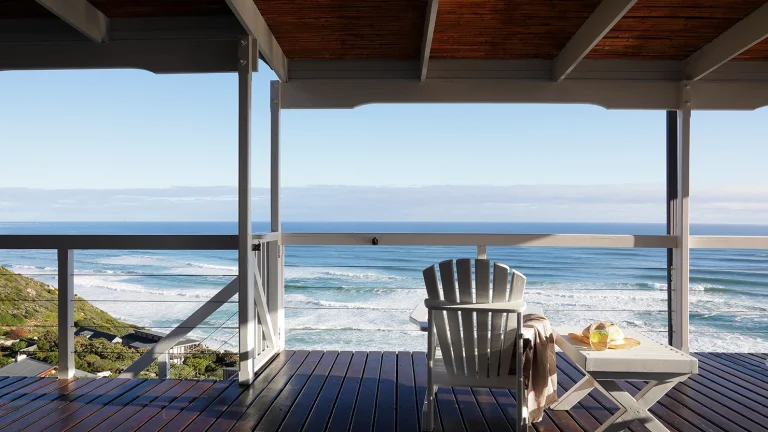 00_hero_listing_south africa_western cape_cape town_misty cliffs_upper camp lookout_ph