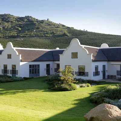 00_hero_listing_south africa_western cape_cape winelands_paarl_owloon_ph1