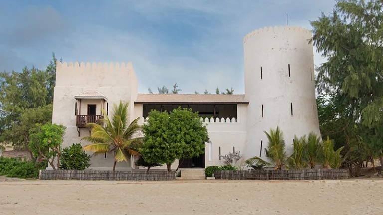 00_thumbnail_kenya_lamu county_lamu_the fort_ph