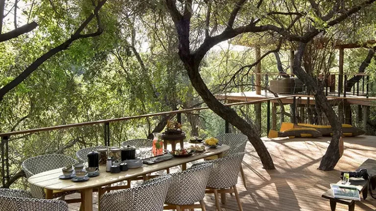 00_thumbnail_south africa_north west_madikwe game reserve_morukuru owner's house_ph