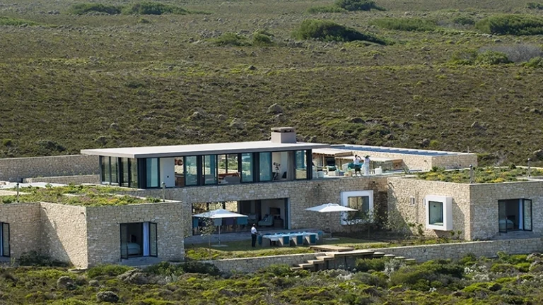 00_thumbnail_south africa_western cape_de hoop nature reserve_morukuru ocean house_ph1