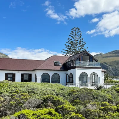 01_listing_south africa_western cape_overberg_hermanus_kwaaiwater house_ph