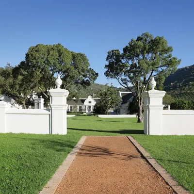 01_listing_south africa_western capecape winelands_paarl_owloon_ph