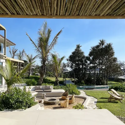 02_listing__south africa_kwazulu-natal_dolphin coast_shaka's rock_sala boutique hotel_ph