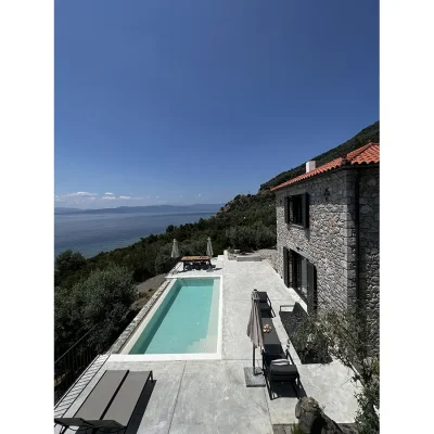 02_listing_greece_evia_ilia_three stone villas_ph