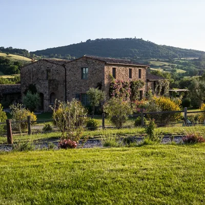 04_listing_italy_tuscany_montalcino_follonico_ph