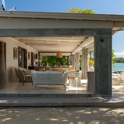 04_listing_mauritius_east coast_roches noires_the island house_ph