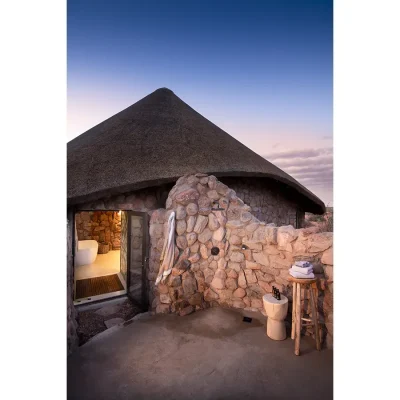 05_listing_south africa_northern cape_tswalu kalahari reserve_the motse_ph