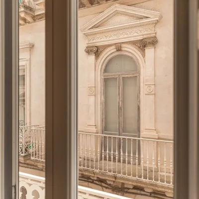 10_listing_italy_puglia_lecce_palazzo lecce_ph