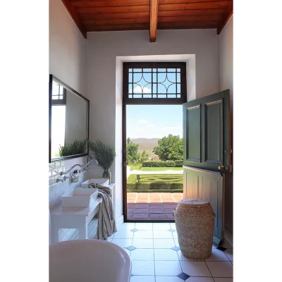 12_listing_south africa_western cape_cape winelands_nuy valley_penhill manor house_ph