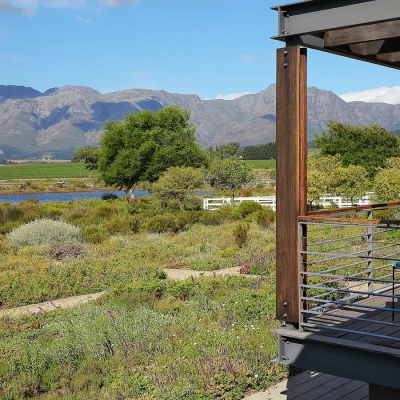 14_listing_south africa_western cape_cape winelands_stellenbosch_equestrian house_ph