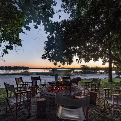 14_listing_zimbabwe_victoria falls_zambezi national park_chundu island_ph