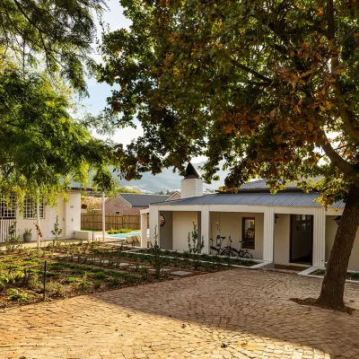 19_listing_south africa_western cape_cape winelands_riebeek kasteel_valley cottage_ph