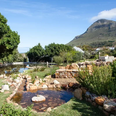 22_listing_south africa_western cape_cape town_noordhoek_kinghorns gardens_ph