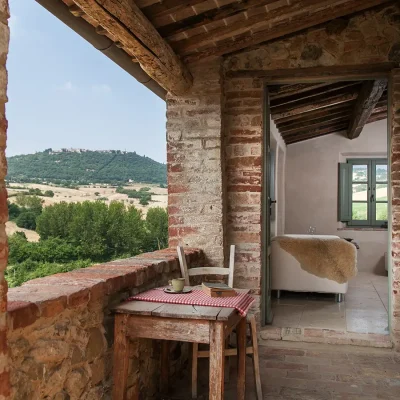 23_listing_italy_tuscany_montalcino_follonico_ph